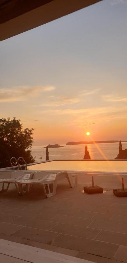 Apartments Marovic Herceg Novi Esterno foto