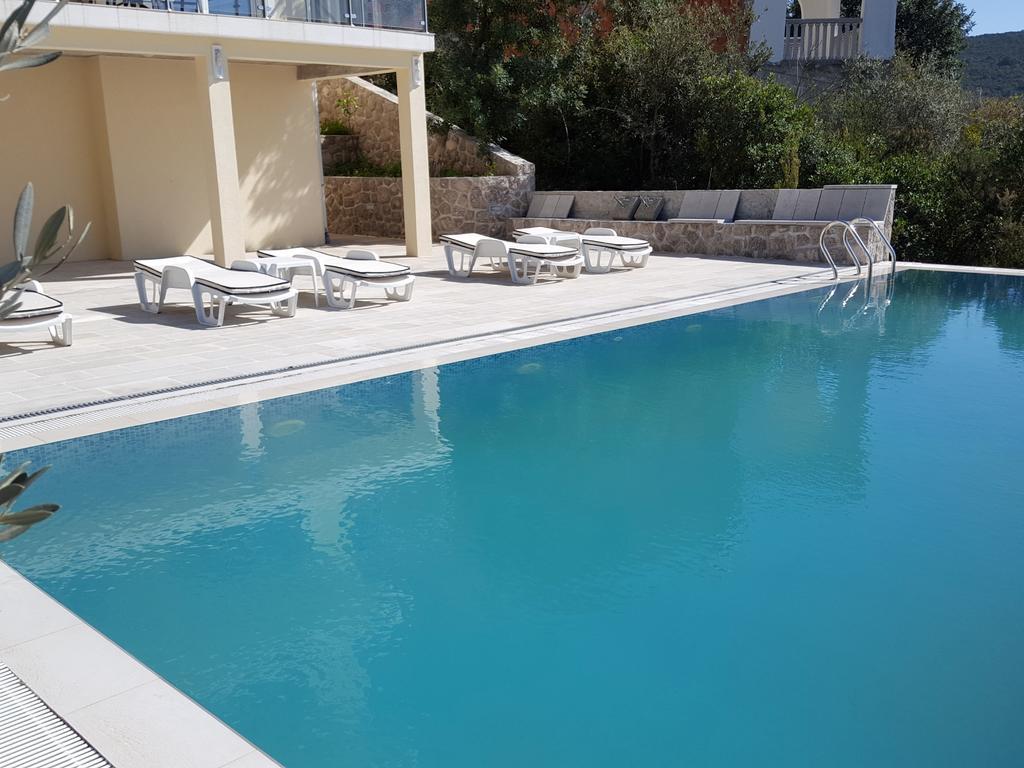 Apartments Marovic Herceg Novi Esterno foto